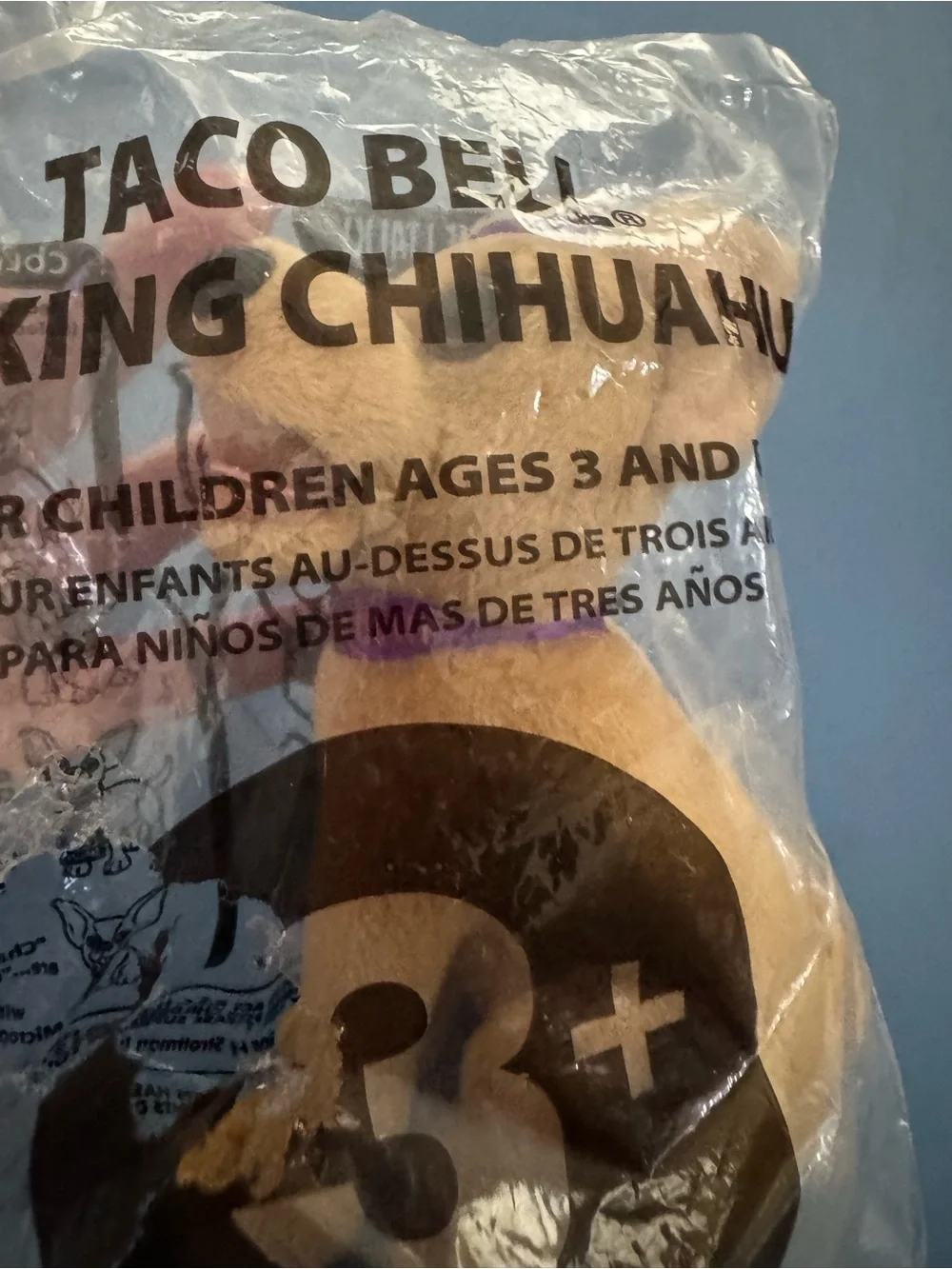You quiero Taco Bell talking dog 2000 Chihuahua” happy new year amigo” (b2-5”